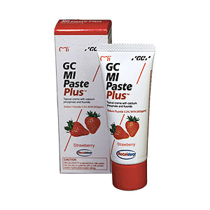 GC MI Paste Plus - Strawberry - 1 tube